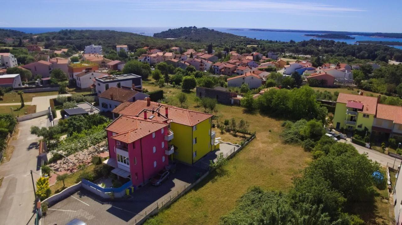 Apartment Marica Pula Exterior photo